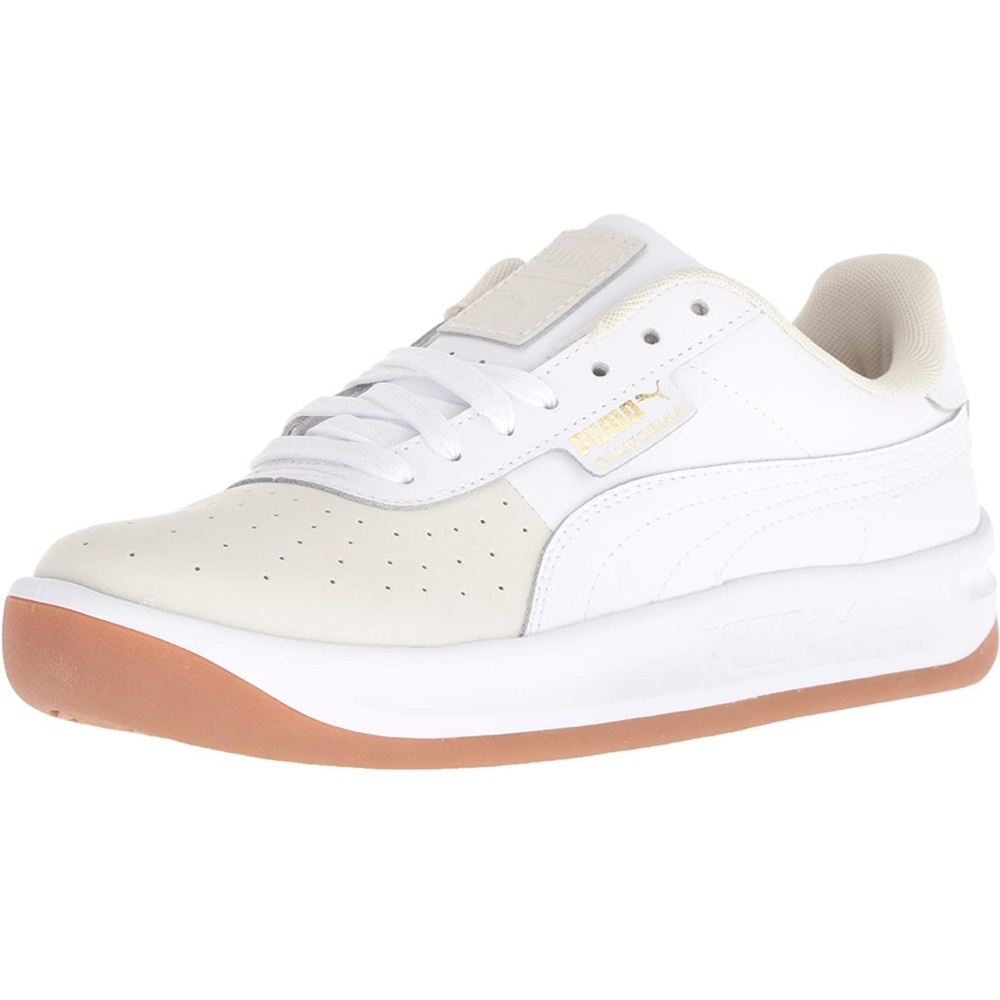 White sneakers trainers